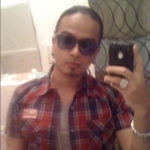 Meet your Posher, Luis